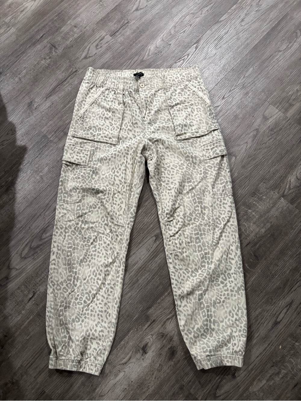 Love & Liberty leopard cargo pants